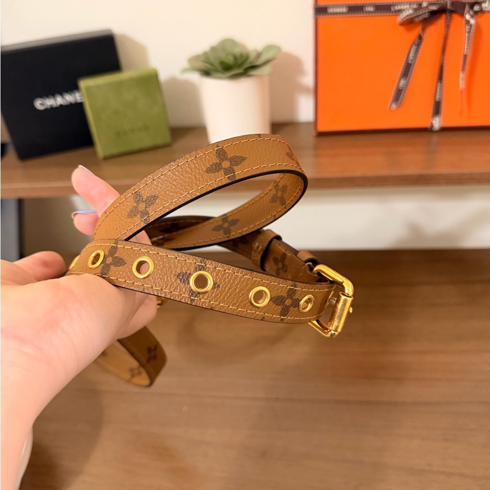 Louis Vuitton Pochette Métis Strap Reverse Monogram